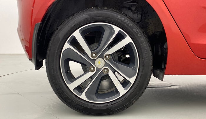 2020 Tata ALTROZ XZ 1.2, Petrol, Manual, 9,326 km, Right Rear Wheel
