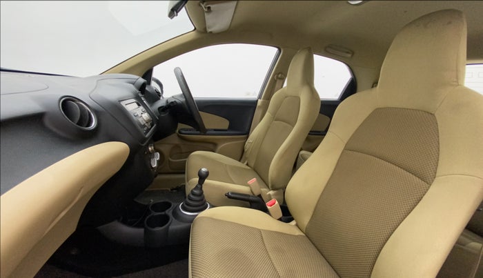 2014 Honda Brio VX MT, Petrol, Manual, 20,717 km, Right Side Front Door Cabin