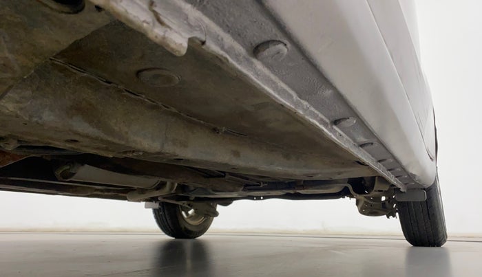 2014 Honda Brio VX MT, Petrol, Manual, 20,717 km, Right Side Underbody