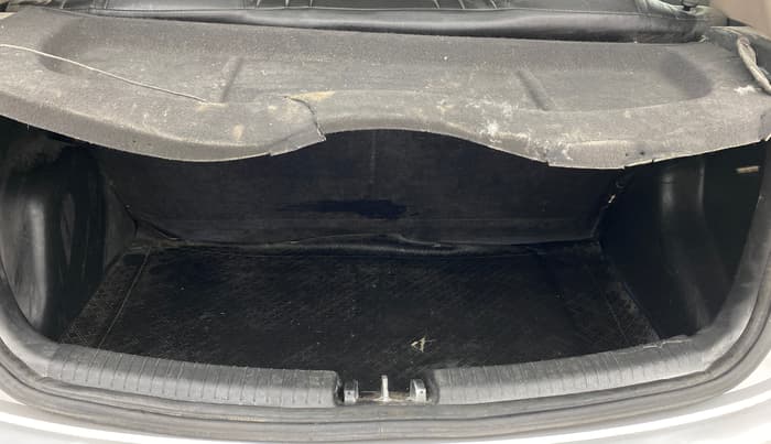 2018 Hyundai Grand i10 SPORTZ AT 1.2 KAPPA VTVT, Petrol, Automatic, 63,174 km, Boot Inside