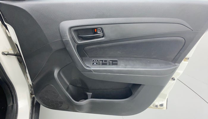 2017 Maruti Vitara Brezza VDI, Diesel, Manual, 42,241 km, Driver Side Door Panels Control