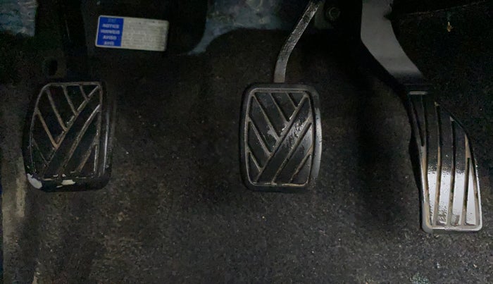 2017 Maruti Vitara Brezza VDI, Diesel, Manual, 42,241 km, Pedals