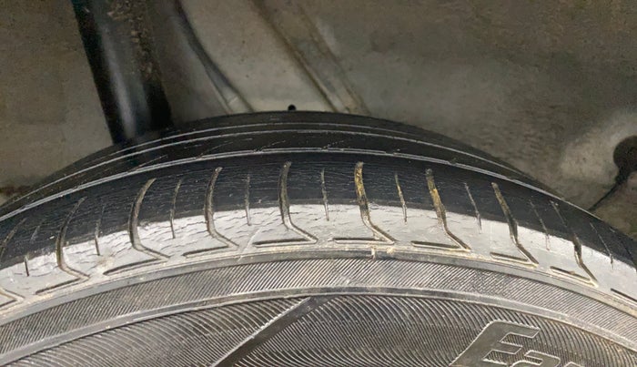 2019 Hyundai VENUE SX PLUS 1.0 TURBO DCT, Petrol, Automatic, 29,975 km, Right Rear Tyre Tread