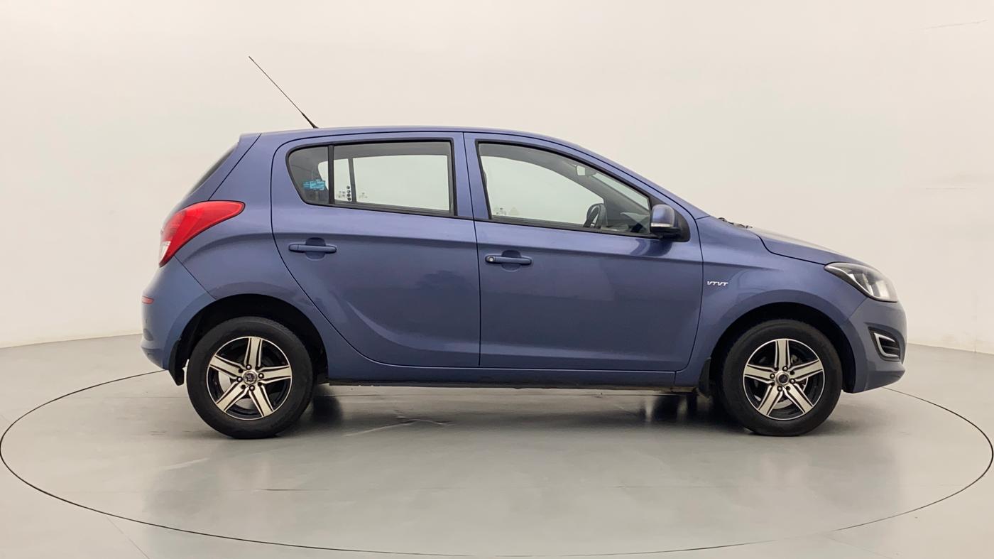 2012 Hyundai i20 MAGNA (O) 1.2, Petrol, Manual, 94,576 km, Right Side View