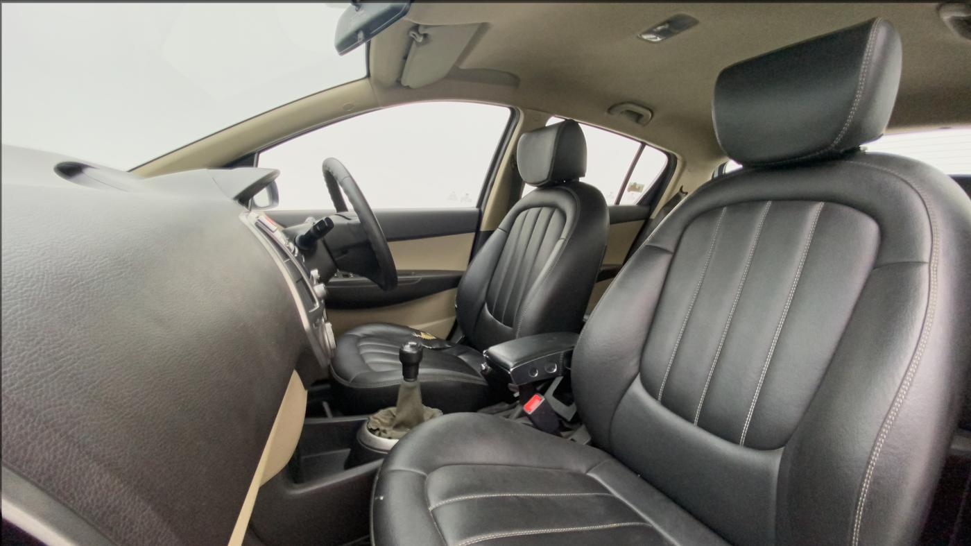 2012 Hyundai i20 MAGNA (O) 1.2, Petrol, Manual, 94,576 km, Right Side Front Door Cabin