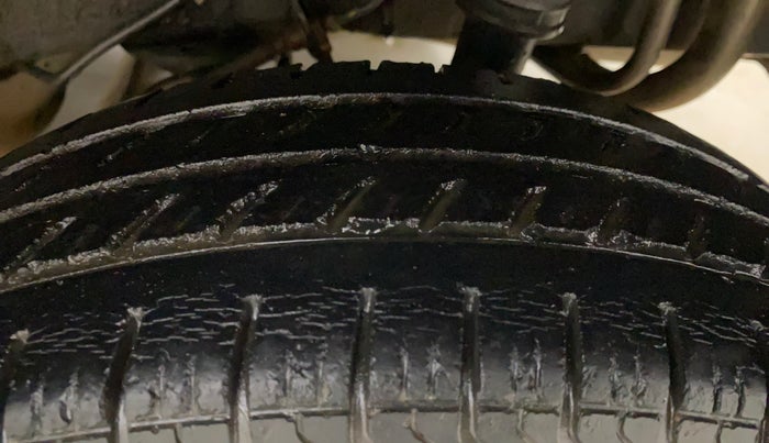 2018 Datsun Go T (O), Petrol, Manual, 68,548 km, Left Rear Tyre Tread