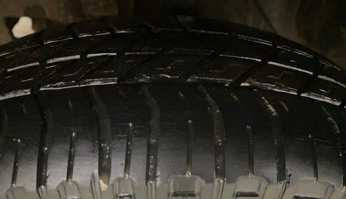 2018 Datsun Go T (O), Petrol, Manual, 68,548 km, Left Front Tyre Tread