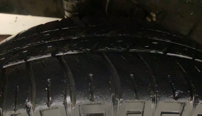 2018 Datsun Go T (O), Petrol, Manual, 68,548 km, Right Rear Tyre Tread