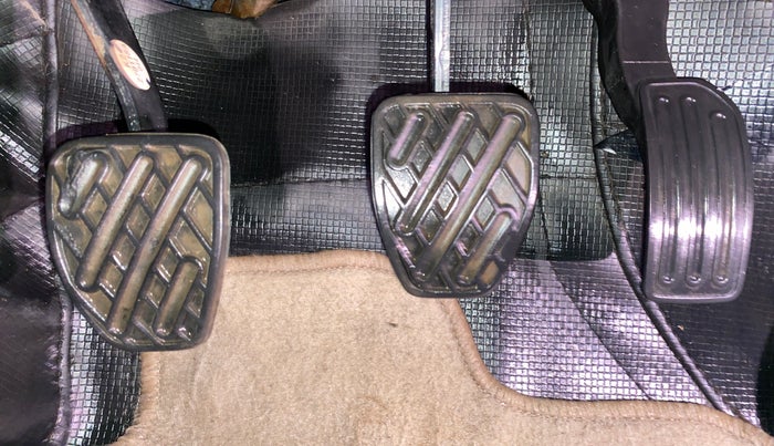 2018 Datsun Go T (O), Petrol, Manual, 68,548 km, Pedals