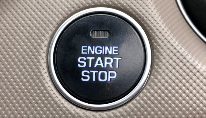 2014 Hyundai Grand i10 ASTA 1.2 KAPPA VTVT, Petrol, Manual, 64,867 km, Keyless Start/ Stop Button