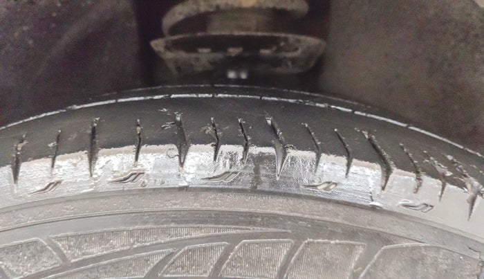 2023 Tata Harrier FEARLESS PLUS DARK EDITION, Diesel, Manual, 73,562 km, Right Front Tyre Tread