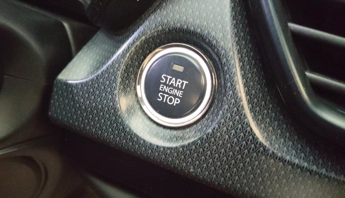 2023 Tata Harrier FEARLESS PLUS DARK EDITION, Diesel, Manual, 73,562 km, Keyless Start/ Stop Button