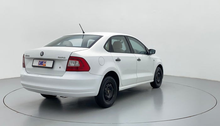2014 Skoda Rapid 1.6 MPI MT ACTIVE, Petrol, Manual, 46,955 km, Right Back Diagonal