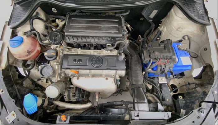 2014 Skoda Rapid 1.6 MPI MT ACTIVE, Petrol, Manual, 46,955 km, Open Bonet