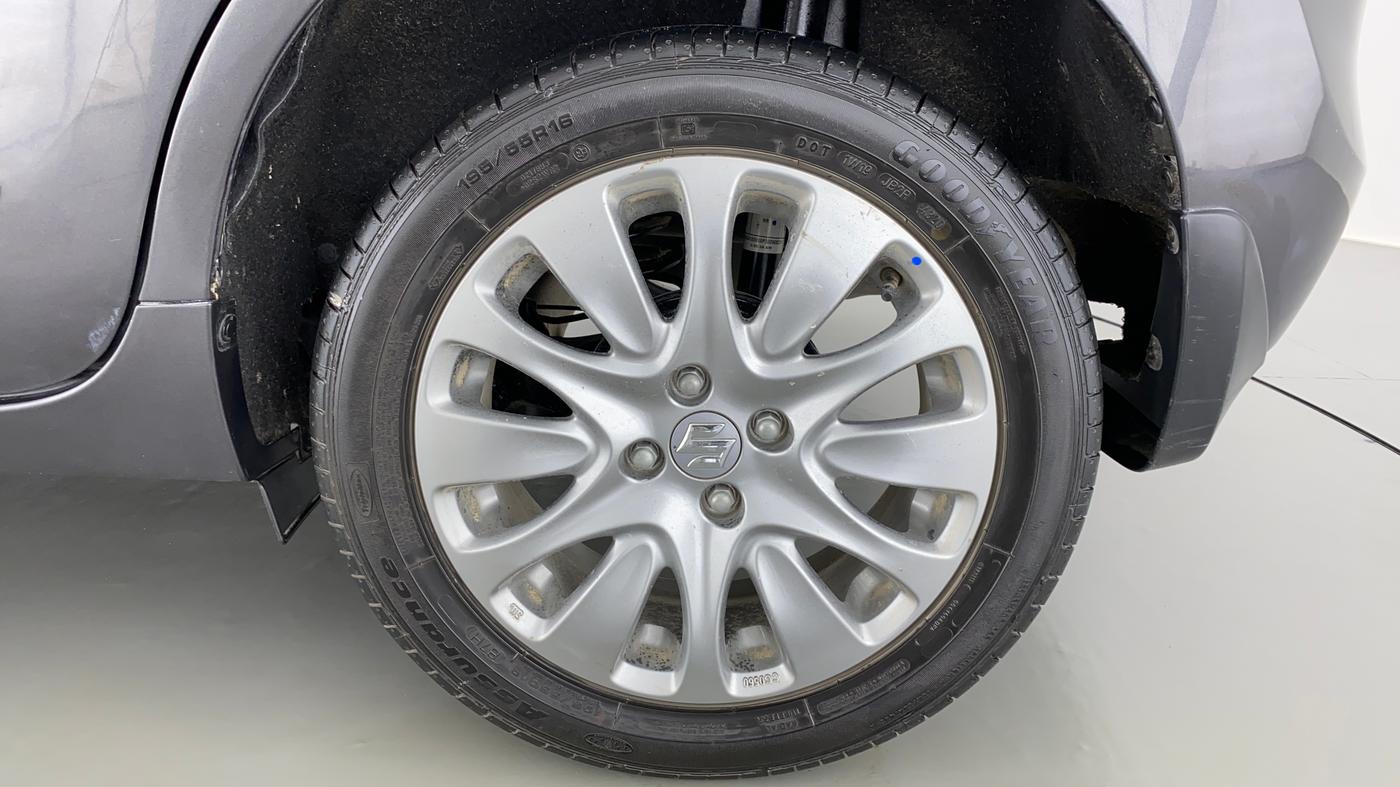 2017 Maruti Baleno ZETA 1.2 K12 AMT, Petrol, Automatic, Left Rear Wheel