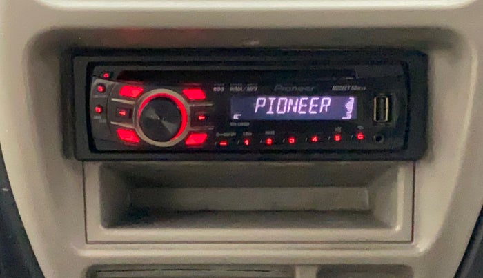 2011 Maruti Eeco 5 STR, Petrol, Manual, 80,949 km, Infotainment System