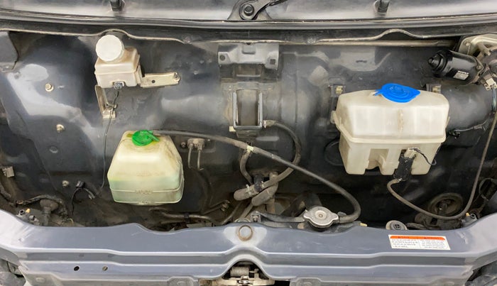 2011 Maruti Eeco 5 STR, Petrol, Manual, 80,949 km, Open Bonet