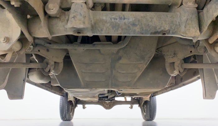 2011 Maruti Eeco 5 STR, Petrol, Manual, 80,949 km, Front Underbody