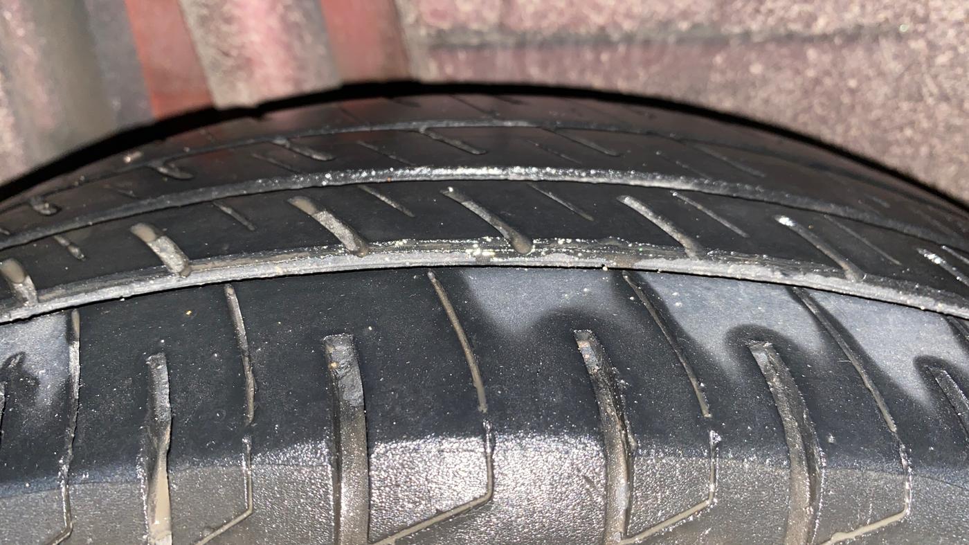 2019 Maruti Dzire VXI, Petrol, Manual, 63,555 km, Right Rear Tyre Tread
