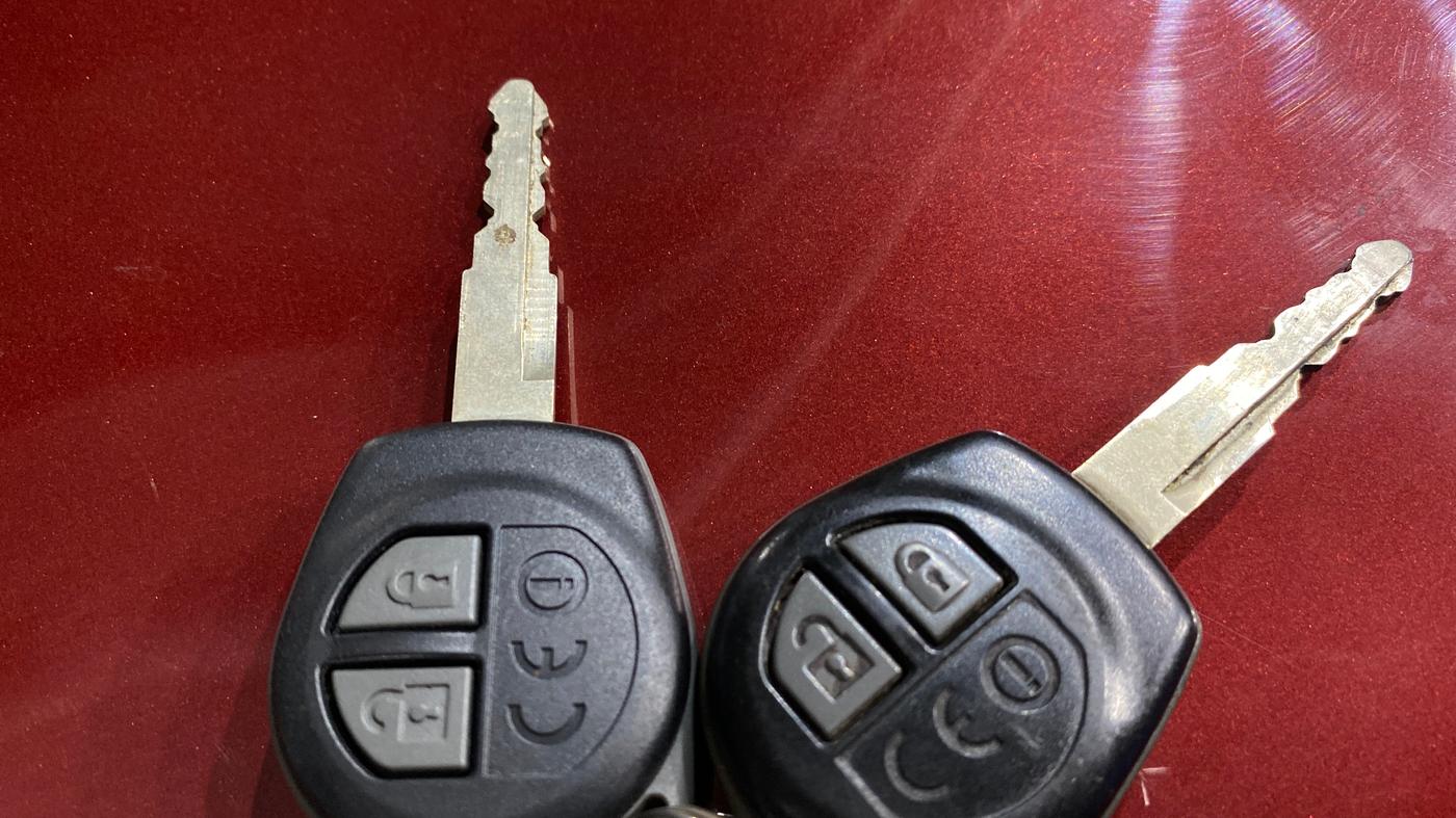 2019 Maruti Dzire VXI, Petrol, Manual, 63,555 km, Key Close Up