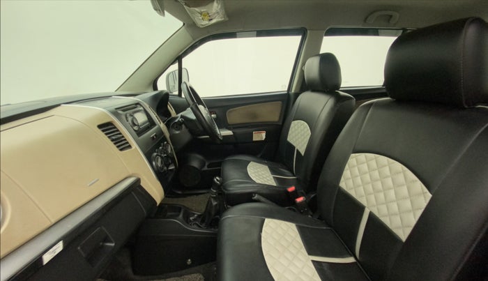 2018 Maruti Wagon R 1.0 LXI CNG, CNG, Manual, 66,027 km, Right Side Front Door Cabin