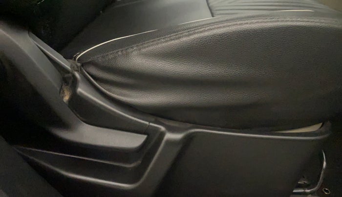 2020 Maruti New Wagon-R LXI CNG 1.0, CNG, Manual, 12,950 km, Driver Side Adjustment Panel