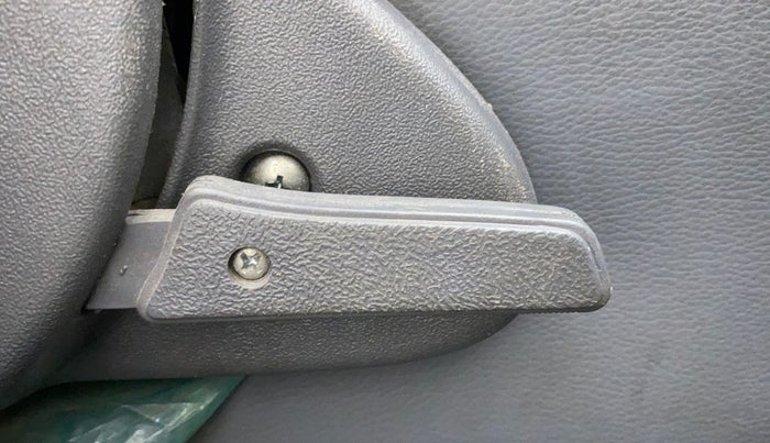 2014 Maruti Alto 800 LXI, Petrol, Manual, 30,643 km, Driver Side Adjustment Panel