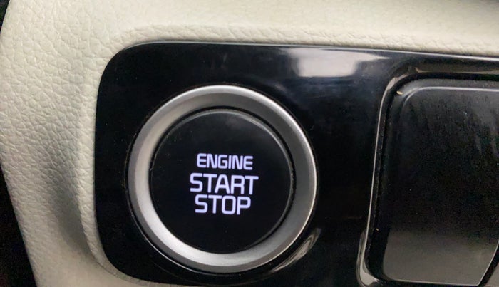 2021 KIA SONET HTX 1.0 IMT, Petrol, Manual, 61,612 km, Keyless Start/ Stop Button