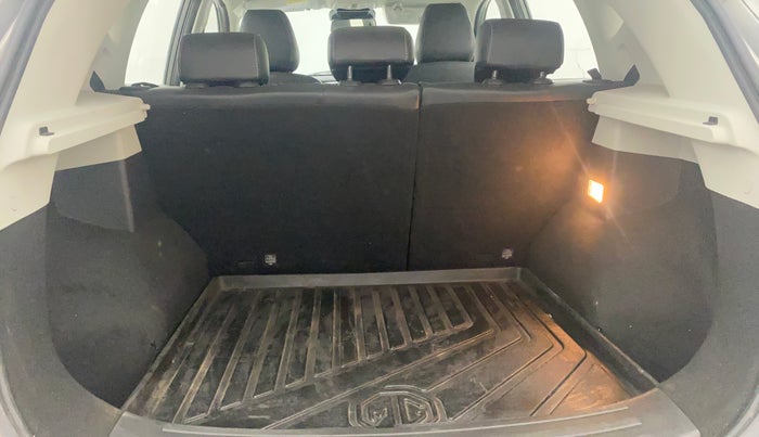 2023 MG ASTOR SHARP 1.5 CVT, Petrol, Automatic, 35,136 km, Boot Inside