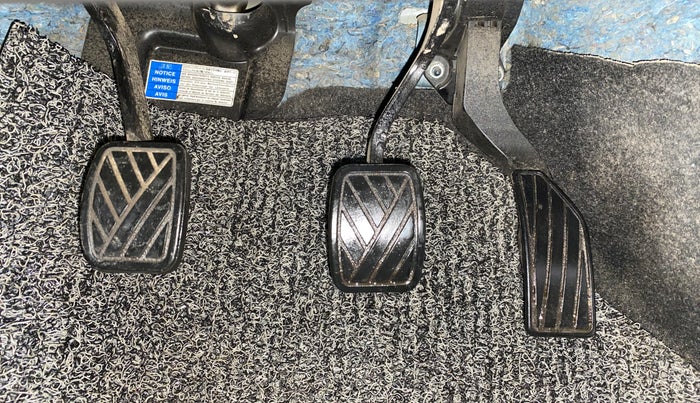 2018 Maruti S Cross ALPHA SHVS, Diesel, Manual, 50,354 km, Pedals