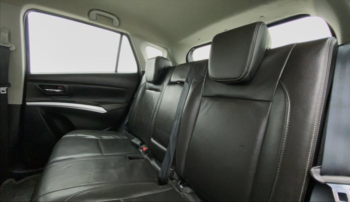 2018 Maruti S Cross ALPHA SHVS, Diesel, Manual, 50,354 km, Right Side Rear Door Cabin