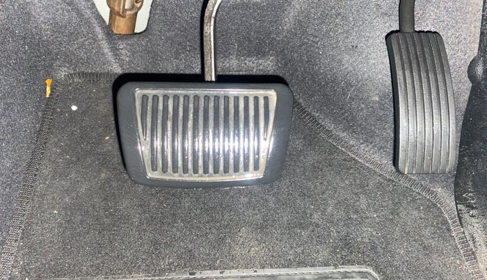 2019 Hyundai Creta SX AT 1.6 DIESEL, Diesel, Automatic, 1,12,217 km, Pedals