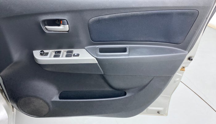 2011 Maruti Wagon R 1.0 VXI, Petrol, Manual, 83,001 km, Driver Side Door Panels Control