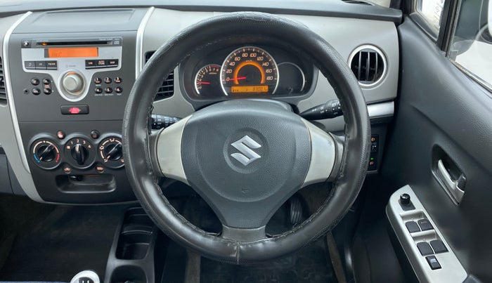 2011 Maruti Wagon R 1.0 VXI, Petrol, Manual, 83,001 km, Steering Wheel Close Up