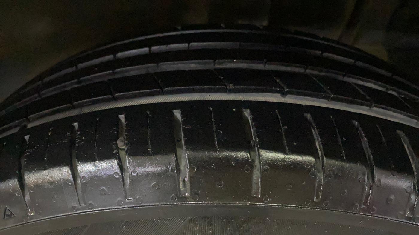 2018 Tata NEXON XM PETROL, Petrol, Manual, 42,617 km, Left Rear Tyre Tread