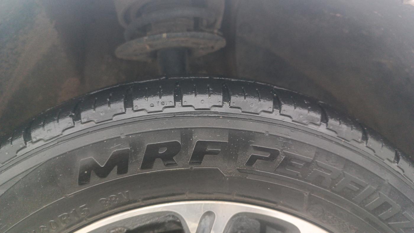2019 Maruti Swift ZDI PLUS, Diesel, Manual, 91,172 km, Right Front Tyre Tread