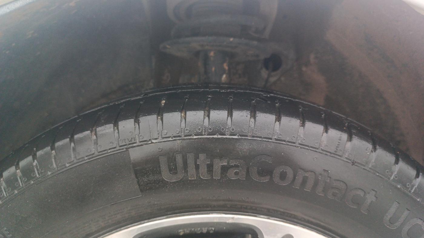 2019 Maruti Swift ZDI PLUS, Diesel, Manual, 91,172 km, Left Front Tyre Tread