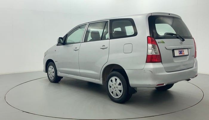 2012 Toyota Innova 2.5 GX 8 STR BS IV, Diesel, Manual, 1,06,630 km, Left Back Diagonal (45- Degree) View