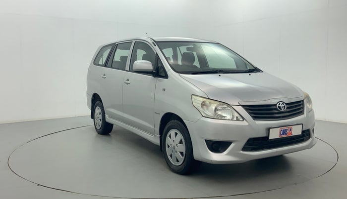 2012 Toyota Innova 2.5 GX 8 STR BS IV, Diesel, Manual, 1,06,630 km, Right Front Diagonal