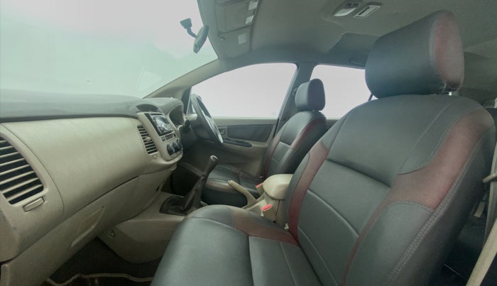 2012 Toyota Innova 2.5 GX 8 STR BS IV, Diesel, Manual, 1,06,630 km, Right Side Front Door Cabin View