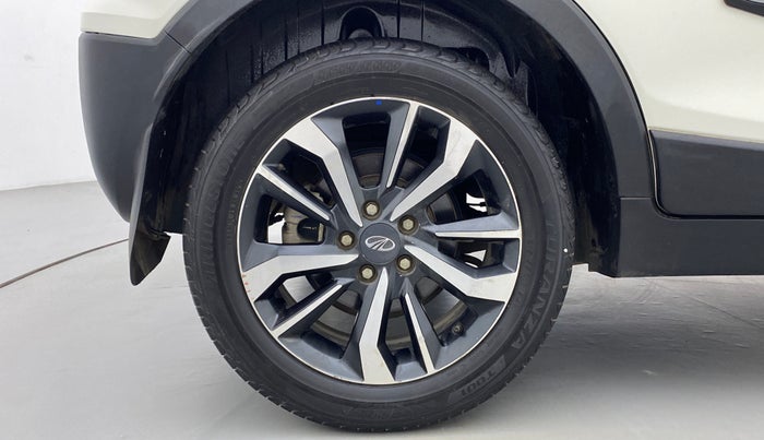 2021 Mahindra XUV300 W8(O), Diesel, Manual, 68,093 km, Right Rear Wheel