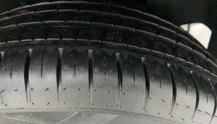 2021 Toyota Glanza V CVT, Petrol, Automatic, 4,768 km, Left Rear Tyre Tread