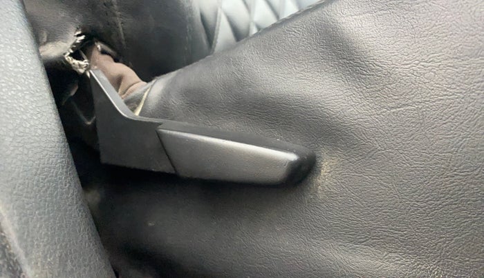 2020 Renault Duster RXZ 1.5 PETROL MT, Petrol, Manual, 57,835 km, Driver Side Adjustment Panel