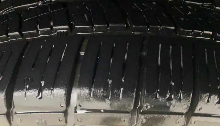 2020 Renault Duster RXZ 1.5 PETROL MT, Petrol, Manual, 57,835 km, Left Rear Tyre Tread