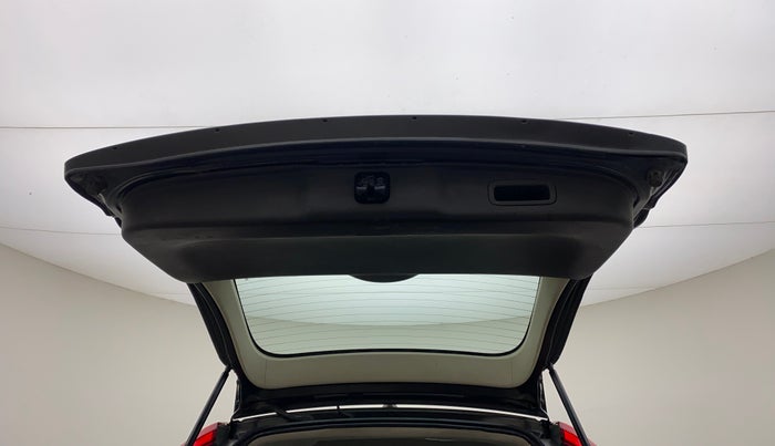 2015 Honda CRV 2.0L I-VTEC 2WD AT, Petrol, Automatic, 1,07,434 km, Boot Door Open