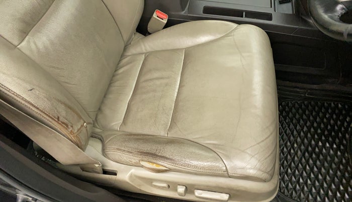 2015 Honda CRV 2.0L I-VTEC 2WD AT, Petrol, Automatic, 1,07,434 km, Driver seat - Retractor not working