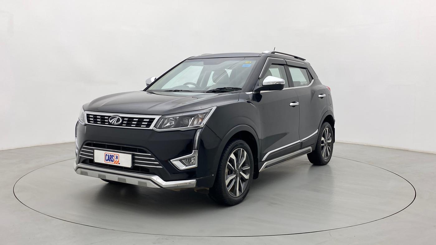 2019 Mahindra XUV300 1.2 W8 OPT, Petrol, Manual, 13,538 km, Left Front Diagonal