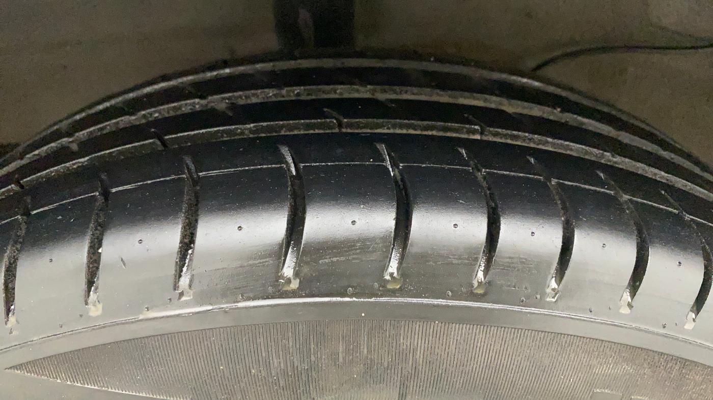 2019 Hyundai NEW SANTRO SPORTZ CNG, CNG, Manual, 81,833 km, Right Rear Tyre Tread