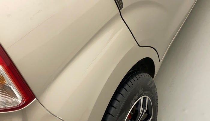 2019 Hyundai NEW SANTRO SPORTZ CNG, CNG, Manual, 81,833 km, Right quarter panel - Slightly dented