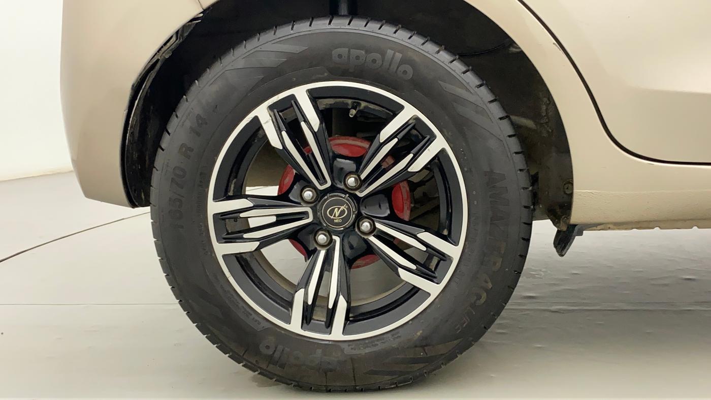 2019 Hyundai NEW SANTRO SPORTZ CNG, CNG, Manual, 81,833 km, Right Rear Wheel